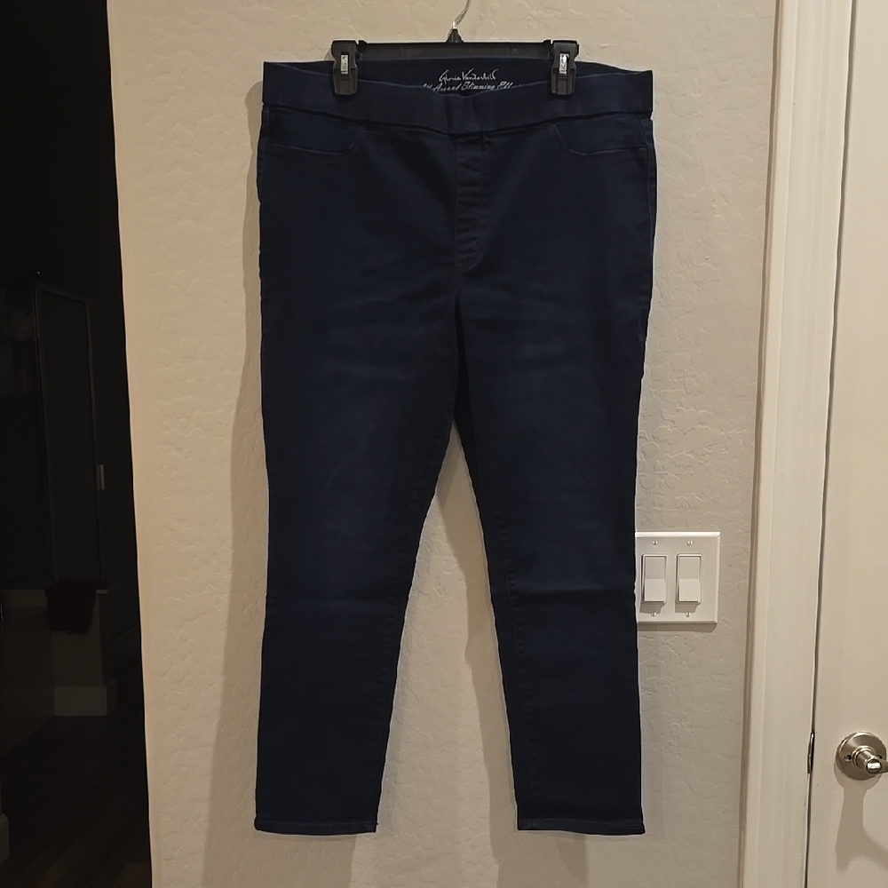 Gloria Vanderbilt Navy Ankle Jeans